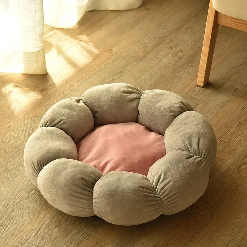 Flower-Shaped Pet Bed