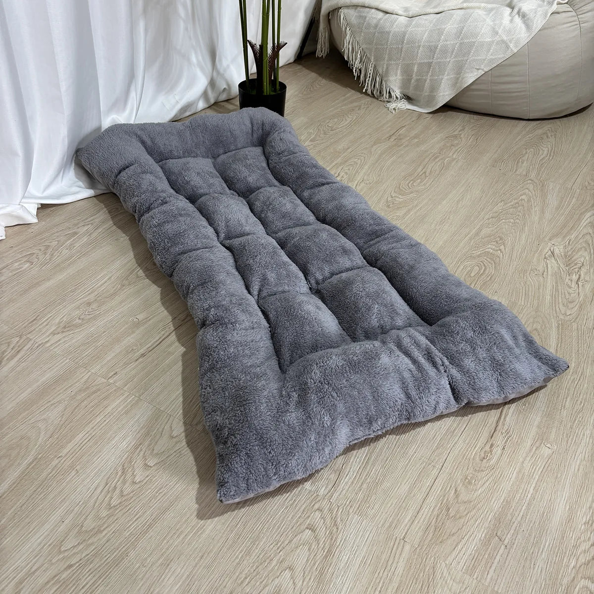 Extra Large Plush Dog Bed – Soft Thickened Pet Mat